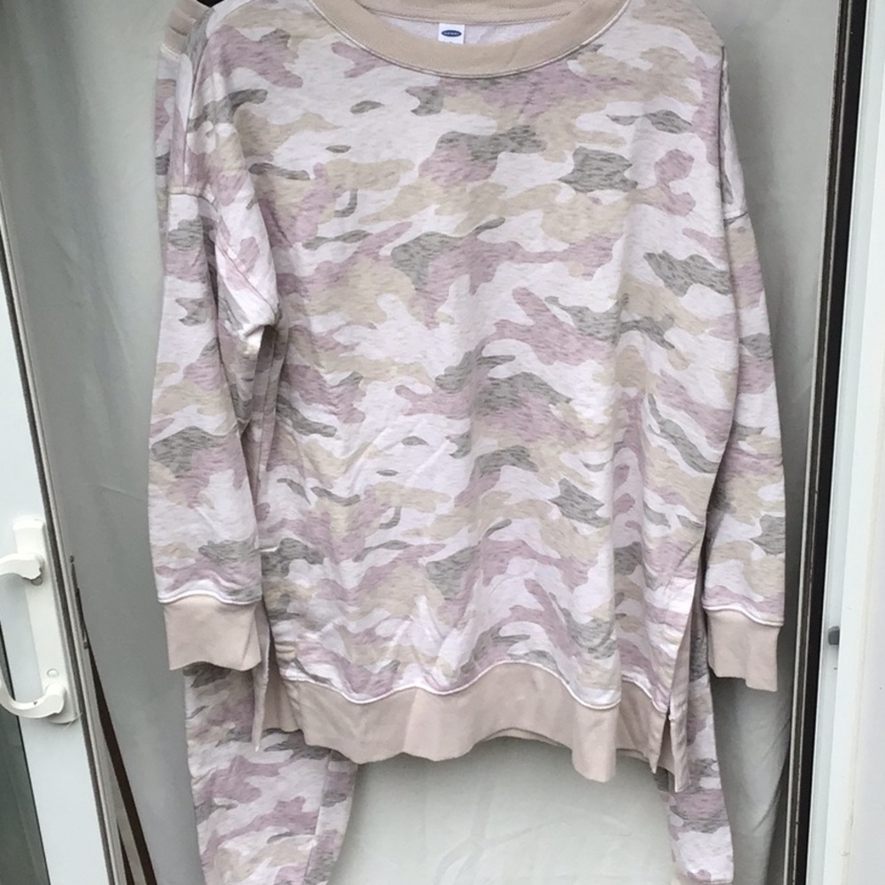 Top and bottom set camouflage print tunic top and jogger bottom